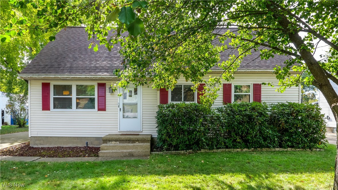 197 Lindsey Road Property Photo 1