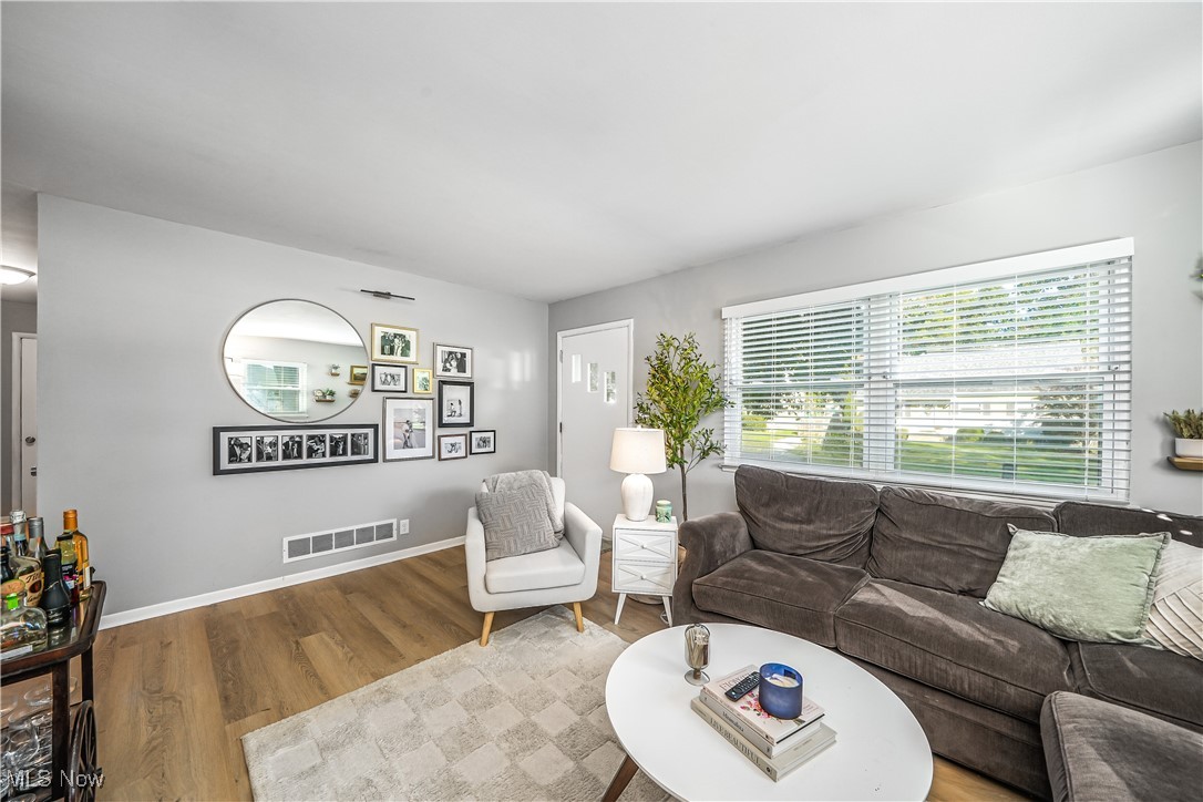 197 Lindsey Road Property Photo 4