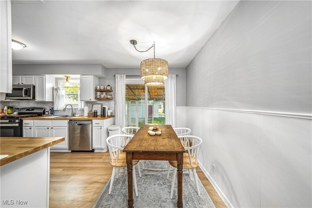 197 Lindsey Road Property Photo 6