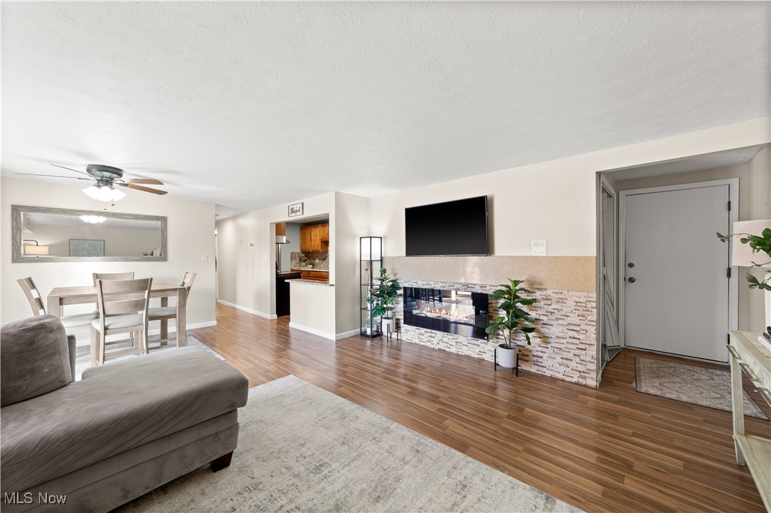 9510 Cove Drive C-12 Property Photo 2