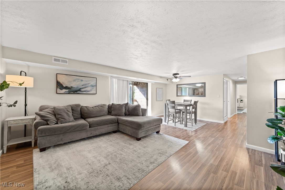 9510 Cove Drive C-12 Property Photo 3