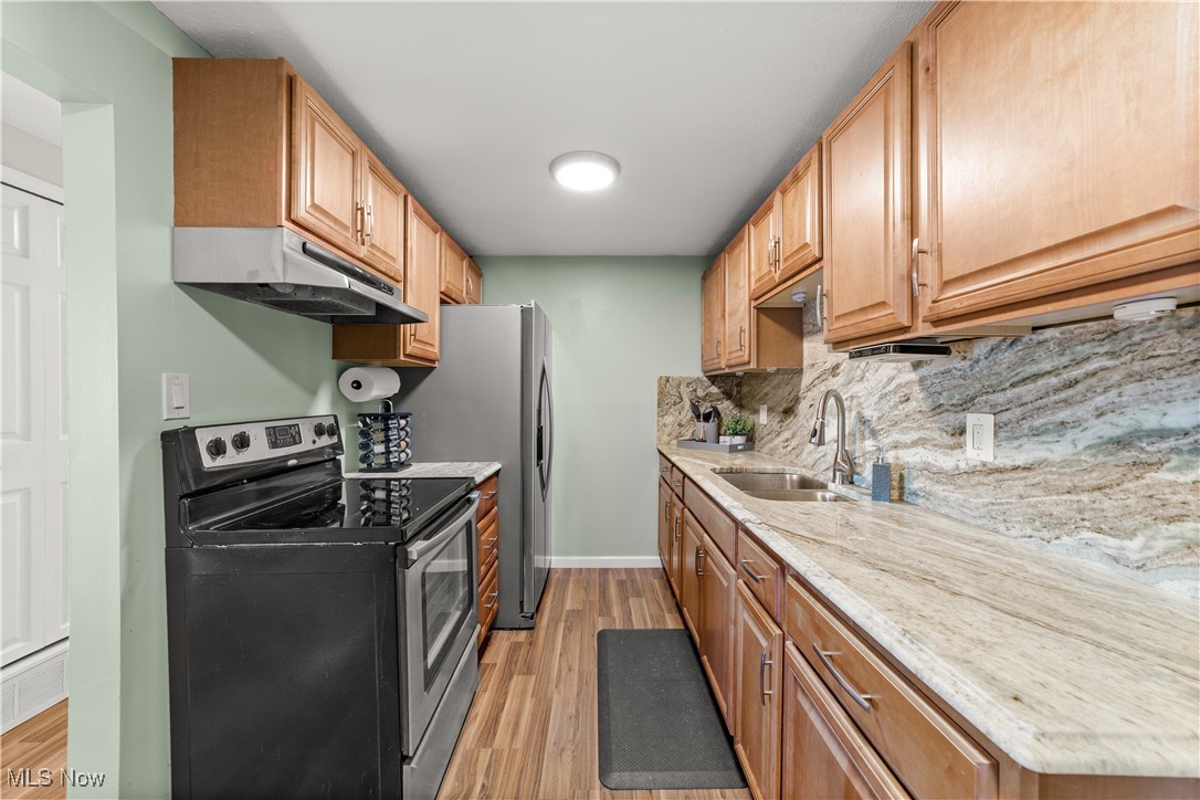 9510 Cove Drive C-12 Property Photo 8