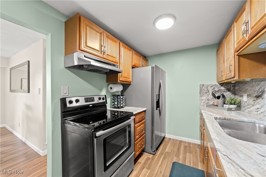 9510 Cove Drive C-12 Property Photo 11