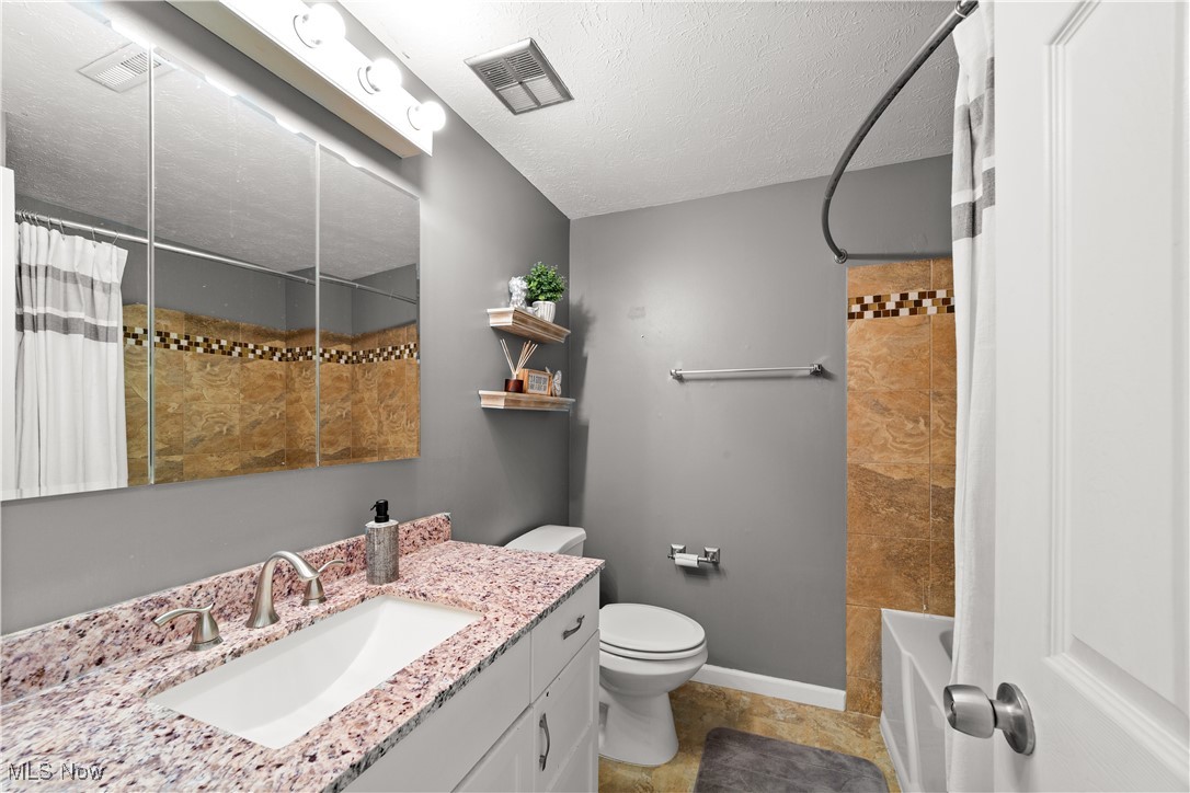 9510 Cove Drive C-12 Property Photo 22