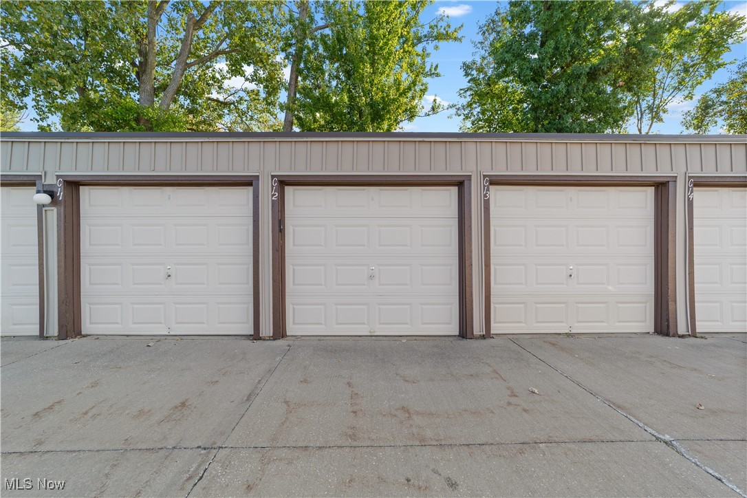 9510 Cove Drive C-12 Property Photo 29