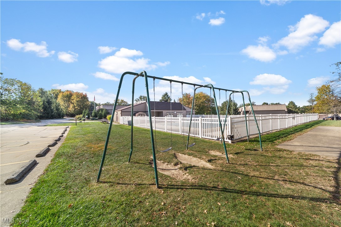 9510 Cove Drive C-12 Property Photo 31