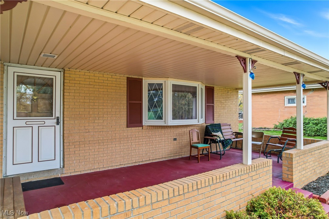 48528 Spruce Court Property Photo 7