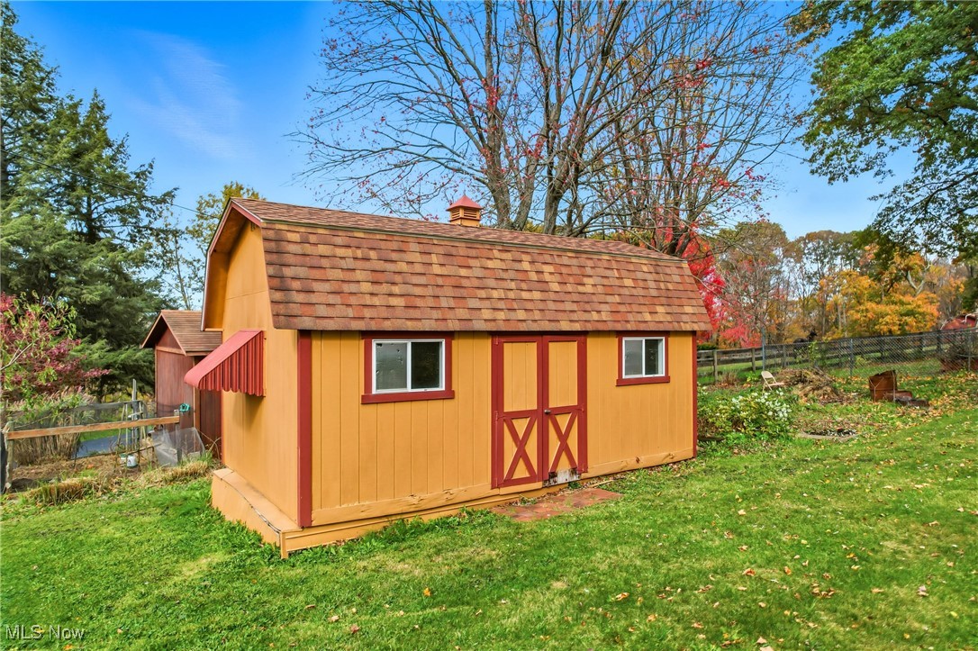 48528 Spruce Court Property Photo 16