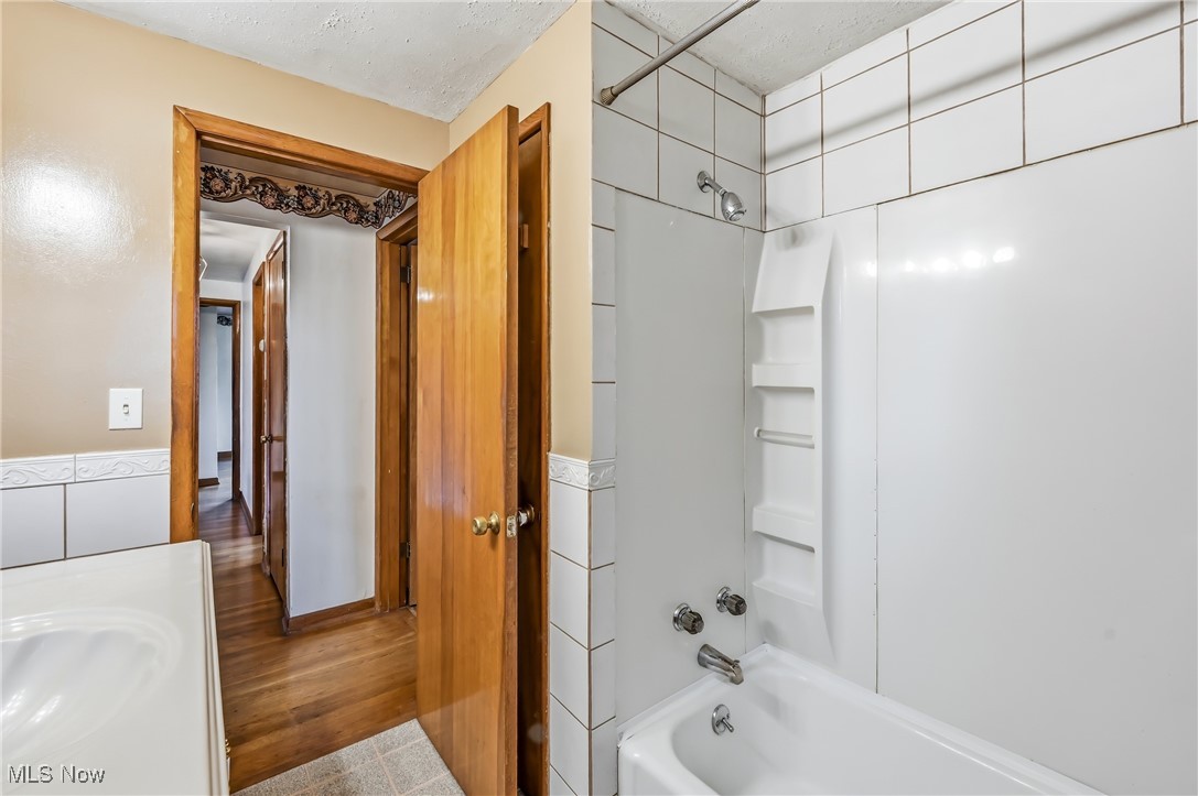 48528 Spruce Court Property Photo 36