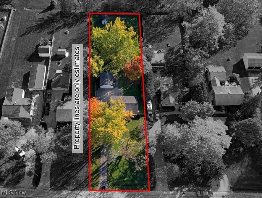 615 West Drive Property Photo 3