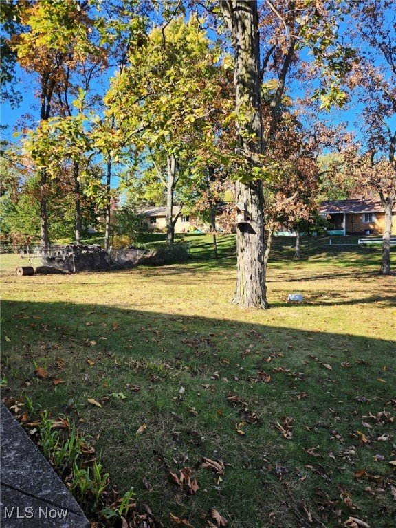 1691 E Parkhaven Drive Property Photo 4