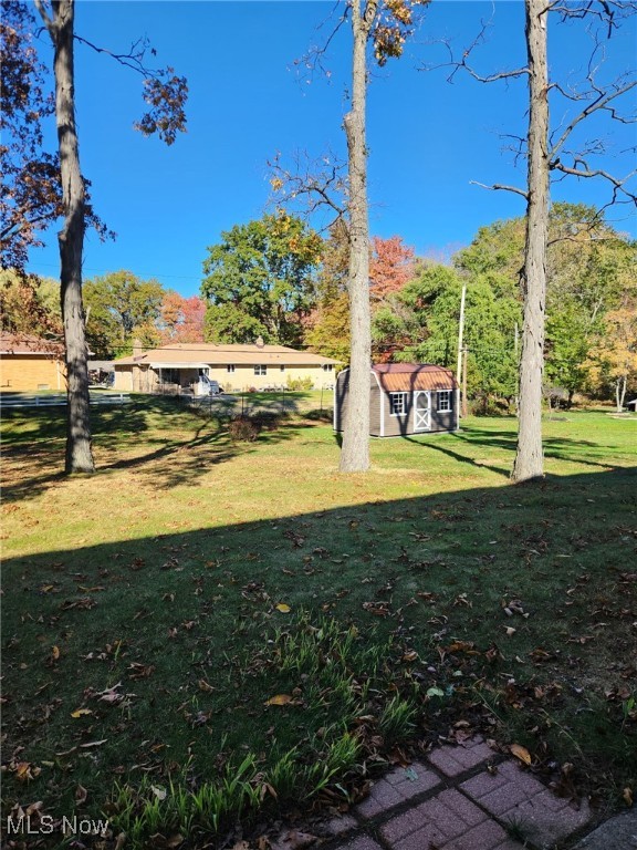 1691 E Parkhaven Drive Property Photo 5