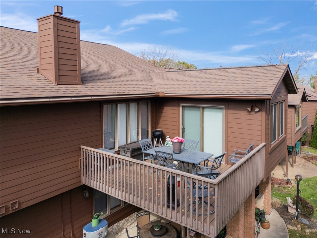 2185 Prestwick Drive Property Photo 4