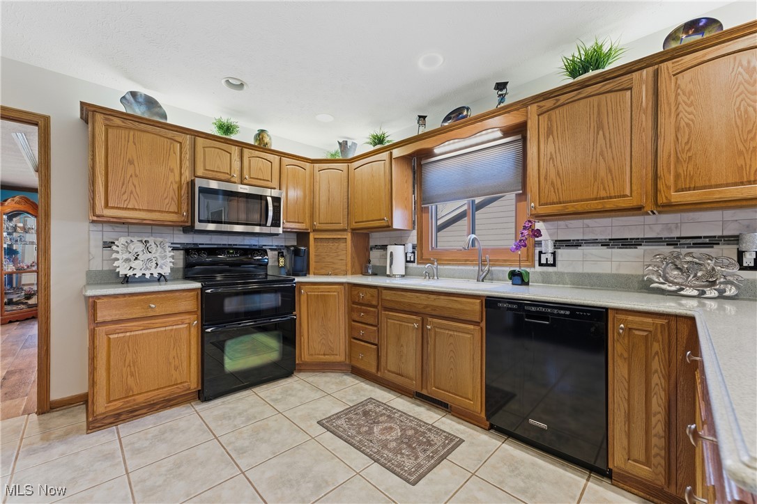 2185 Prestwick Drive Property Photo 28