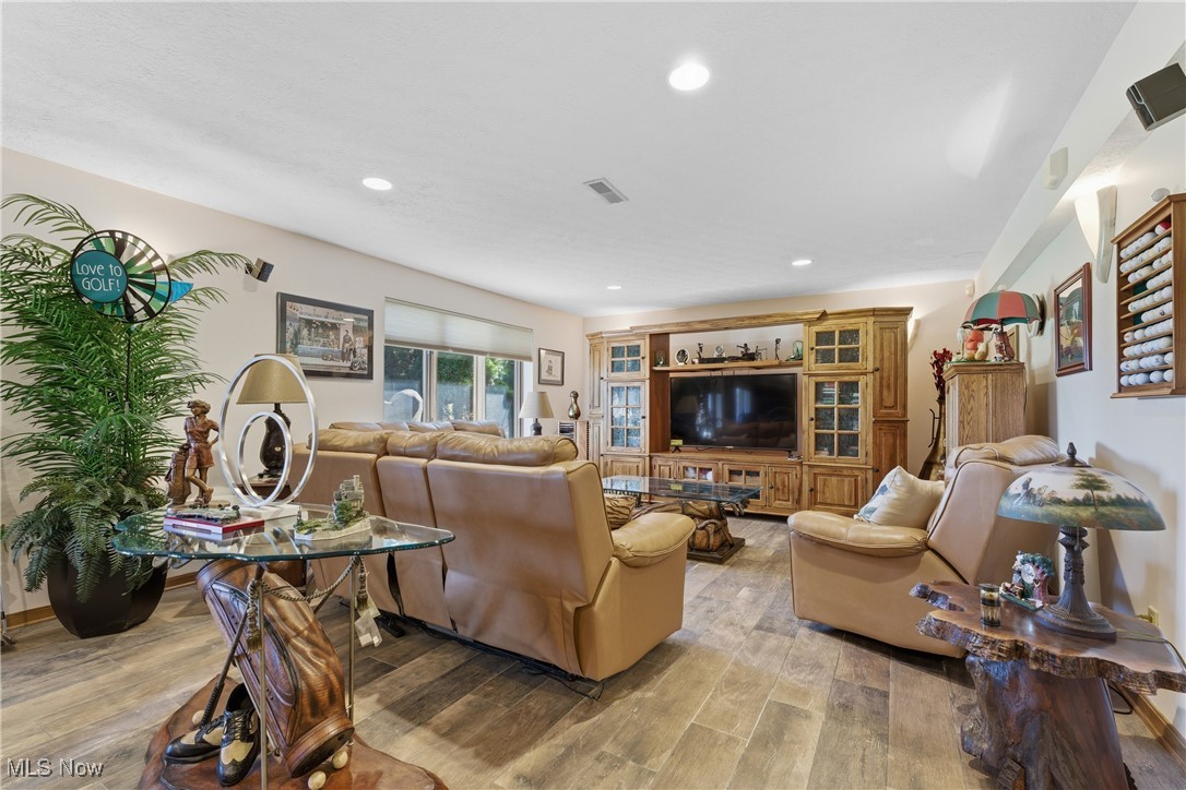 2185 Prestwick Drive Property Photo 36