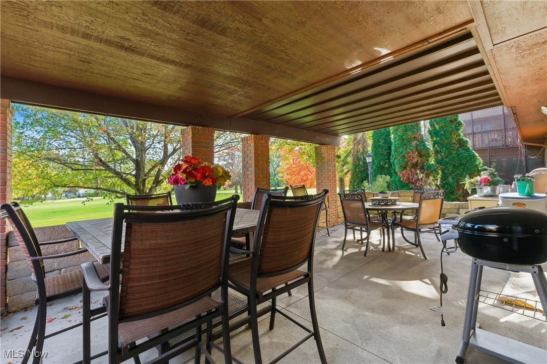 2185 Prestwick Drive Property Photo 40