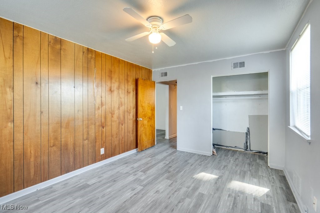 2812 E 130th Street Property Photo 5