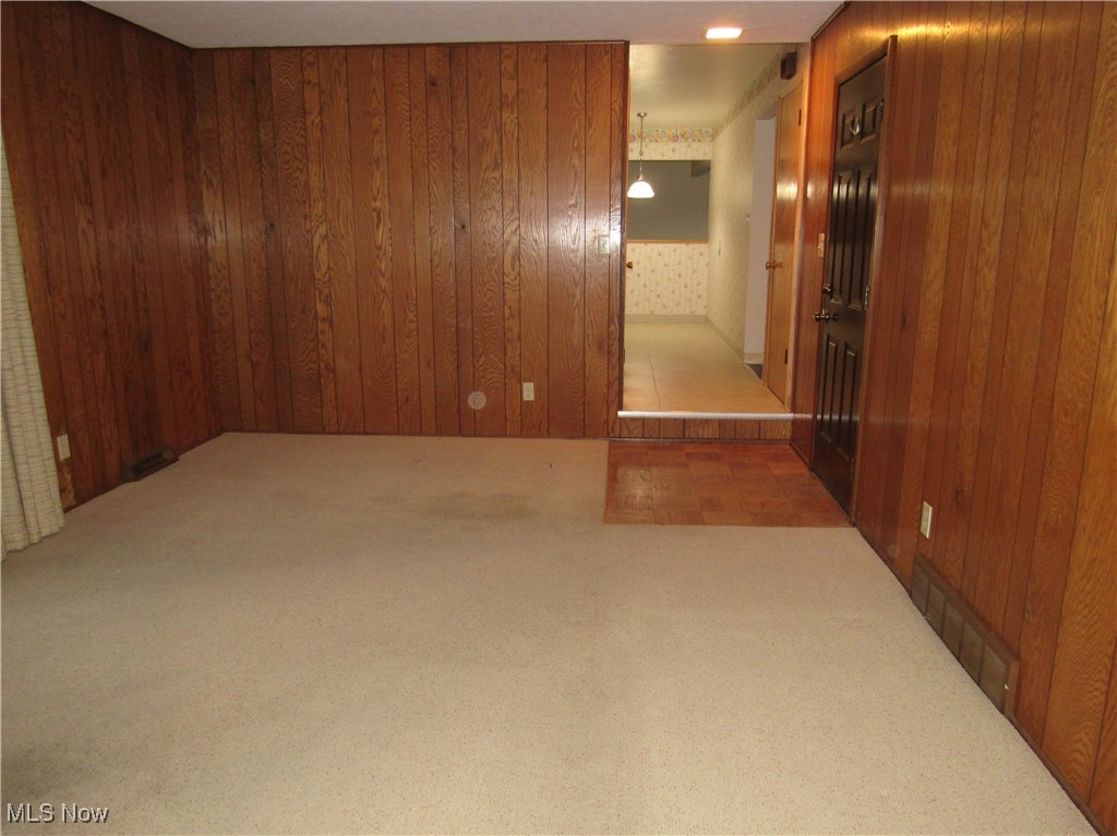4805 Maple Hill Drive Property Photo 11