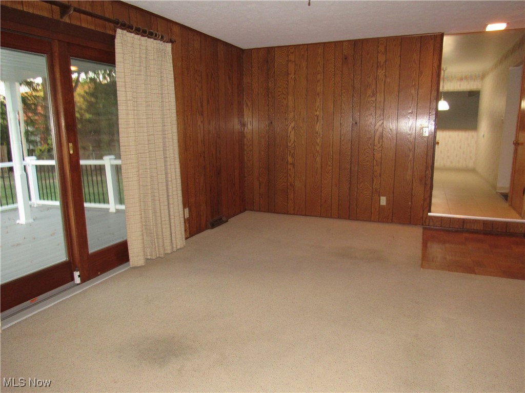 4805 Maple Hill Drive Property Photo 12