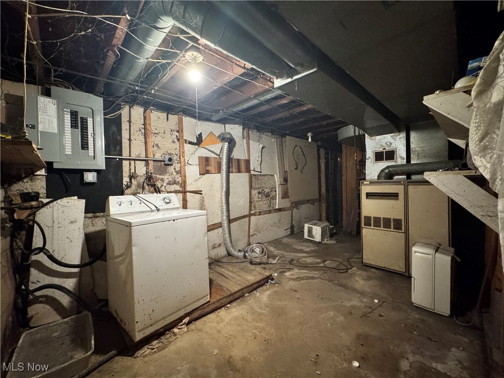 382 E Martin Street Property Photo 18