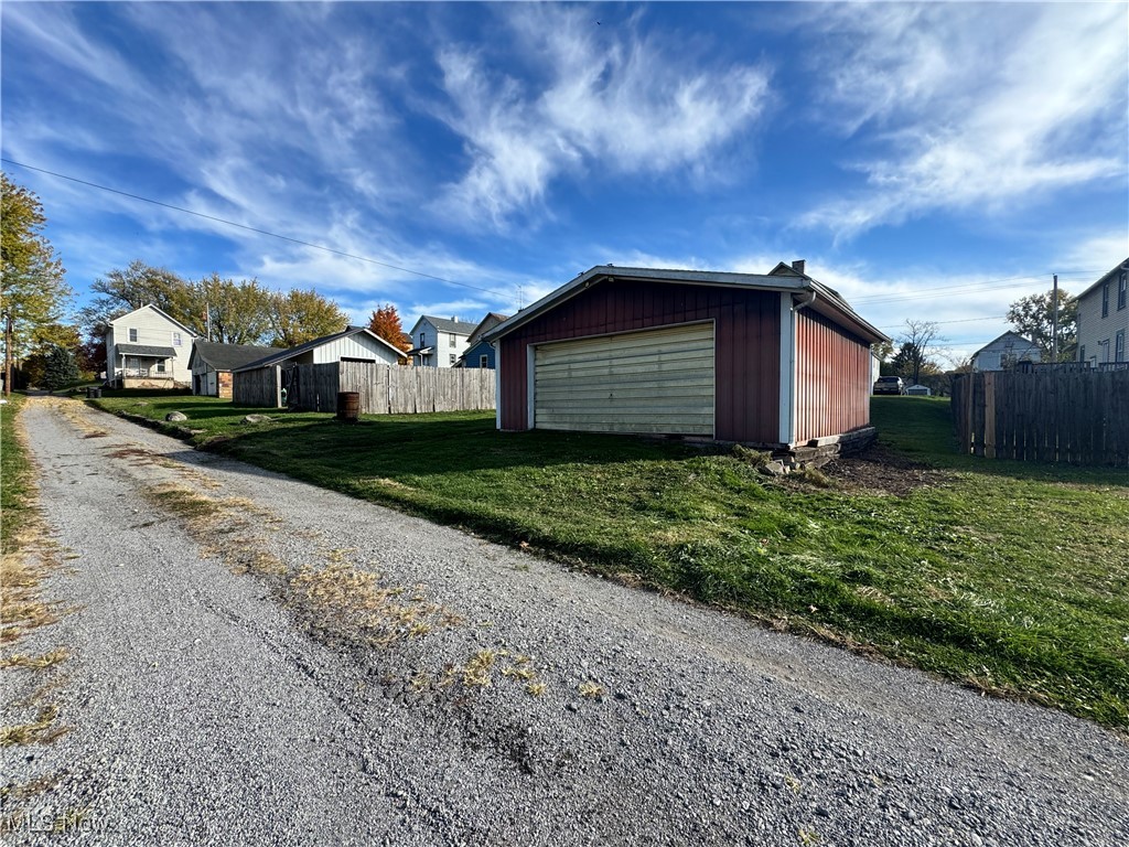 382 E Martin Street Property Photo 21