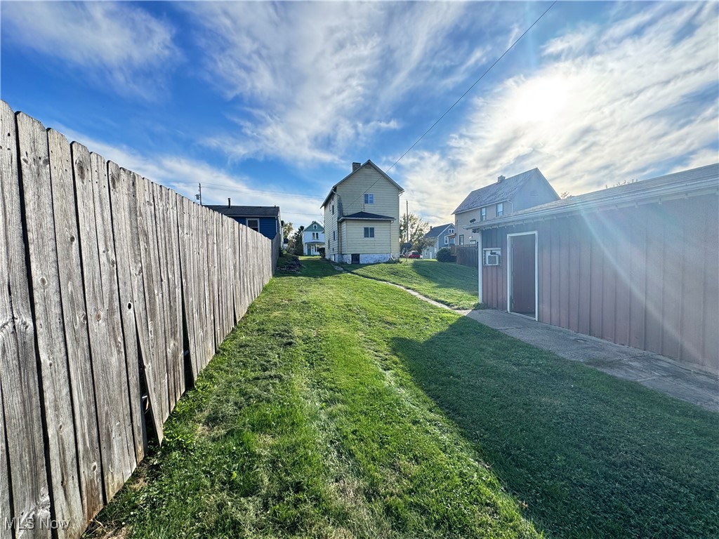 382 E Martin Street Property Photo 24