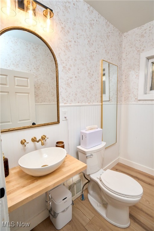 5432 State Road Property Photo 13