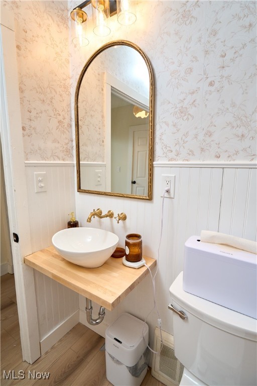 5432 State Road Property Photo 14