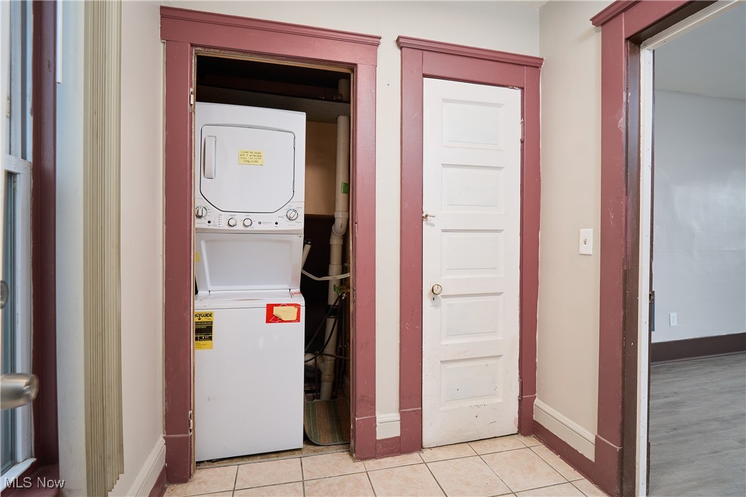 5432 State Road Property Photo 25