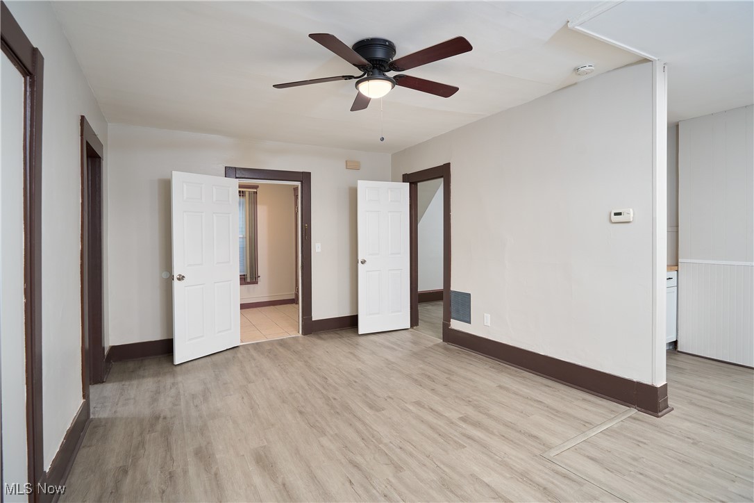 5432 State Road Property Photo 28