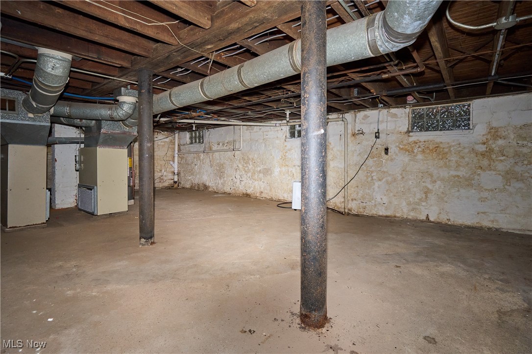 5432 State Road Property Photo 44