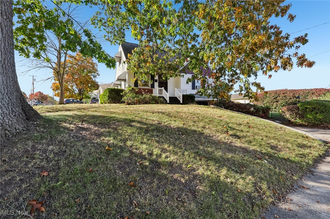 2780 Cory Avenue Property Photo 2