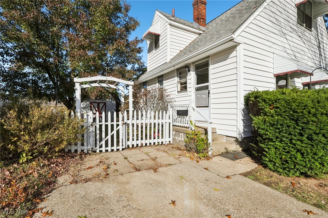 2780 Cory Avenue Property Photo 5