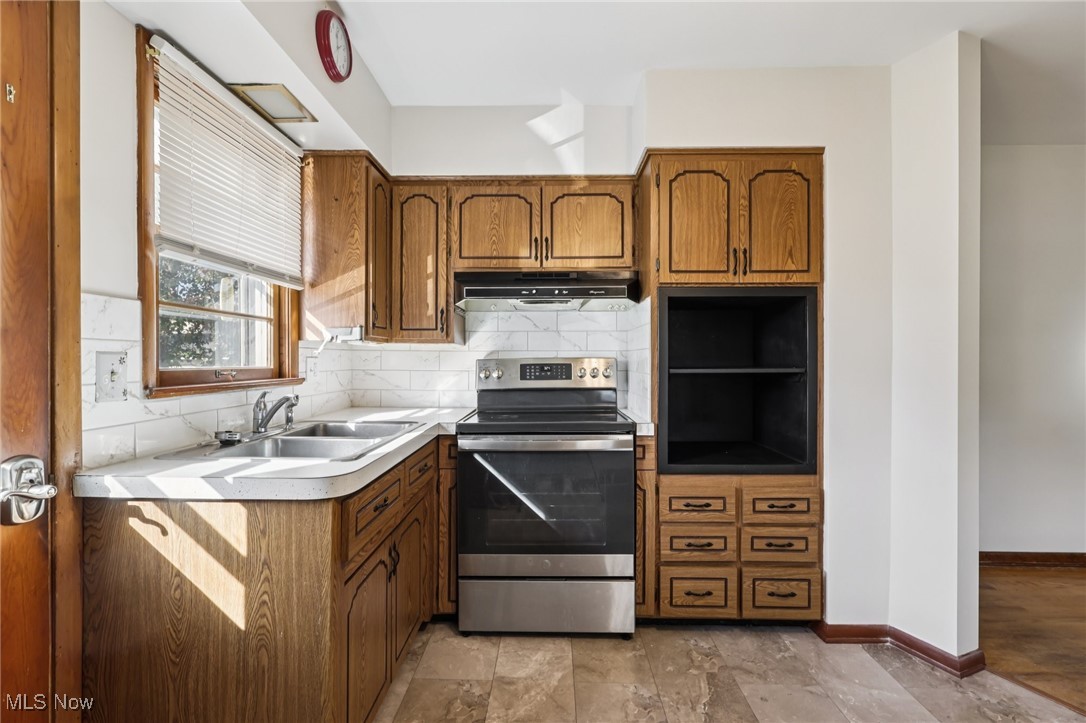 2780 Cory Avenue Property Photo 10