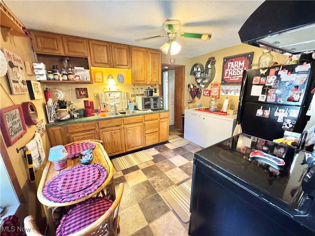 1693 Elfleda Street Property Photo 5