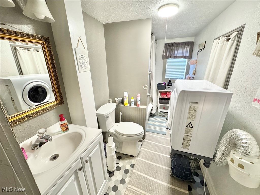 1693 Elfleda Street Property Photo 9