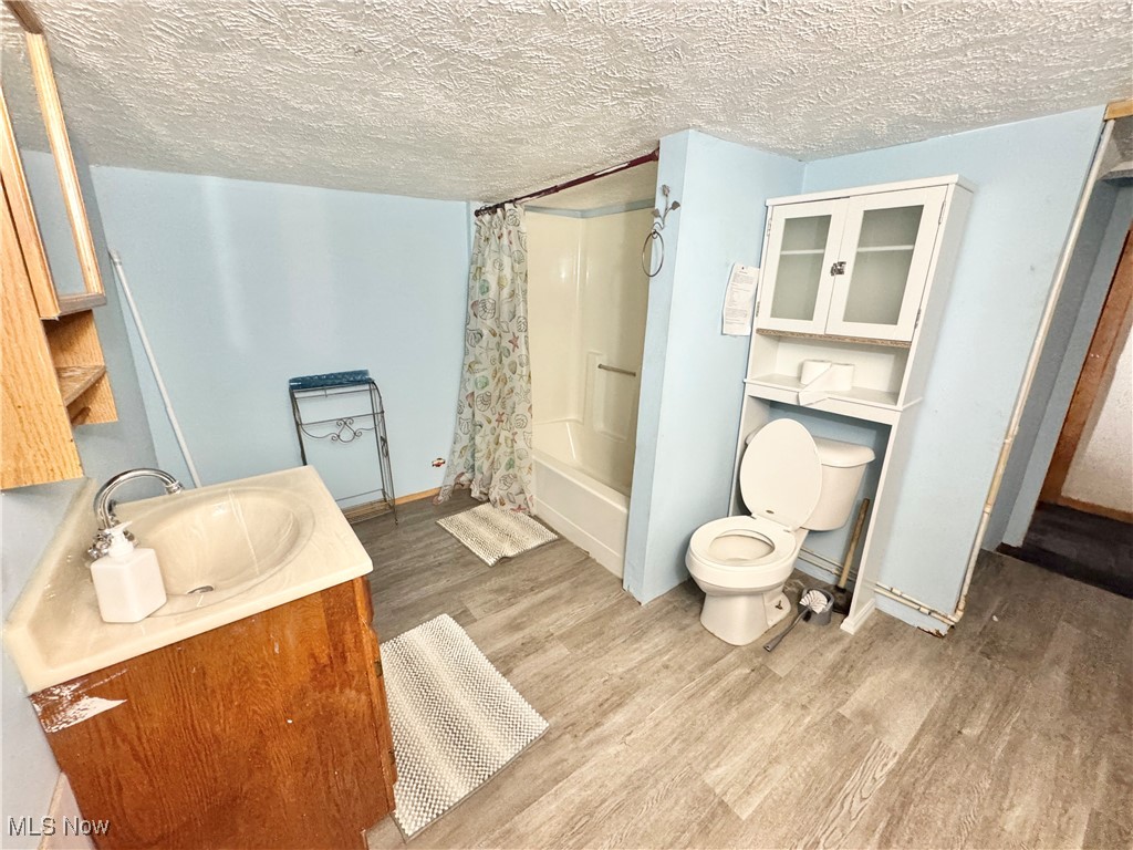 1693 Elfleda Street Property Photo 31