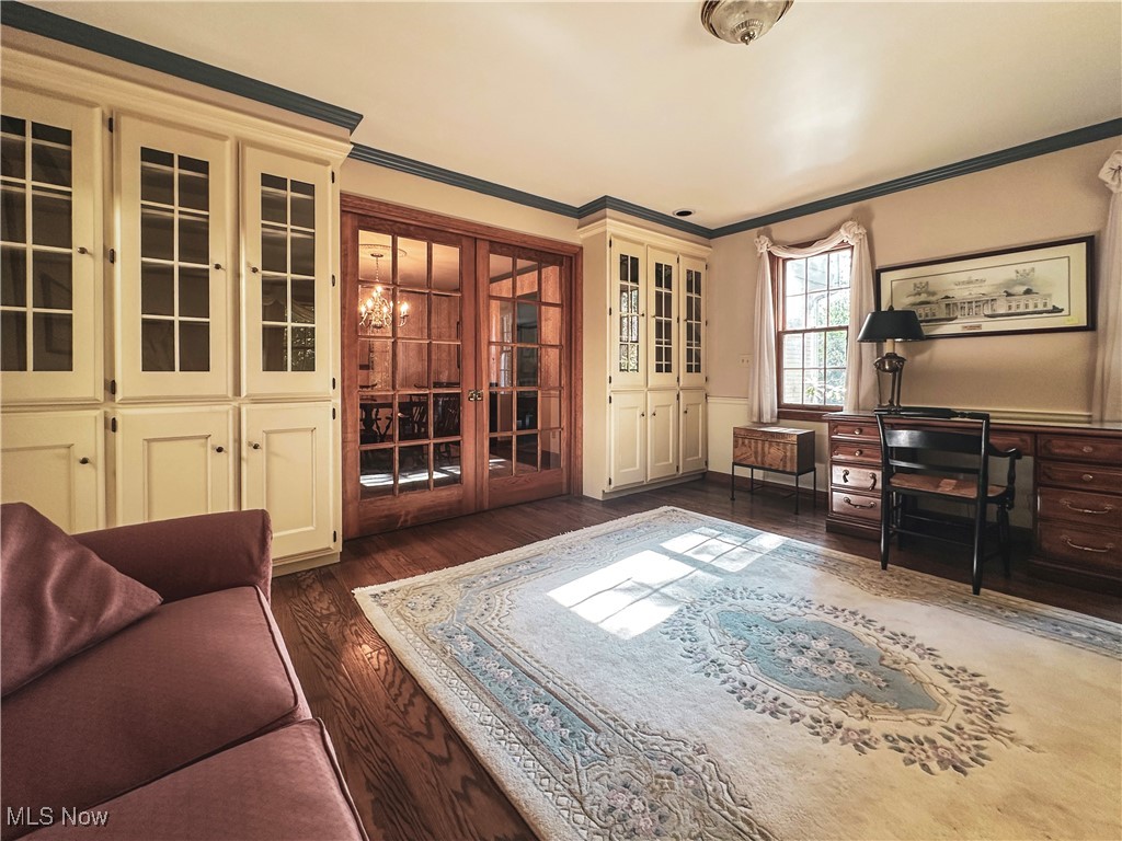 364 Hogarth Avenue Property Photo 8