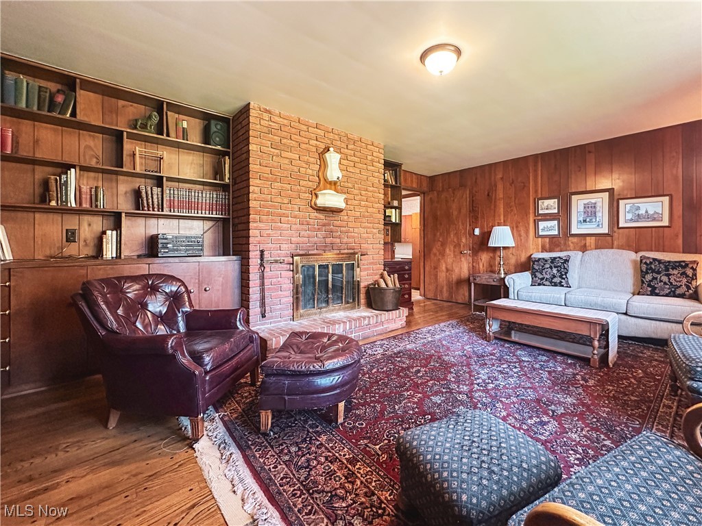 364 Hogarth Avenue Property Photo 18