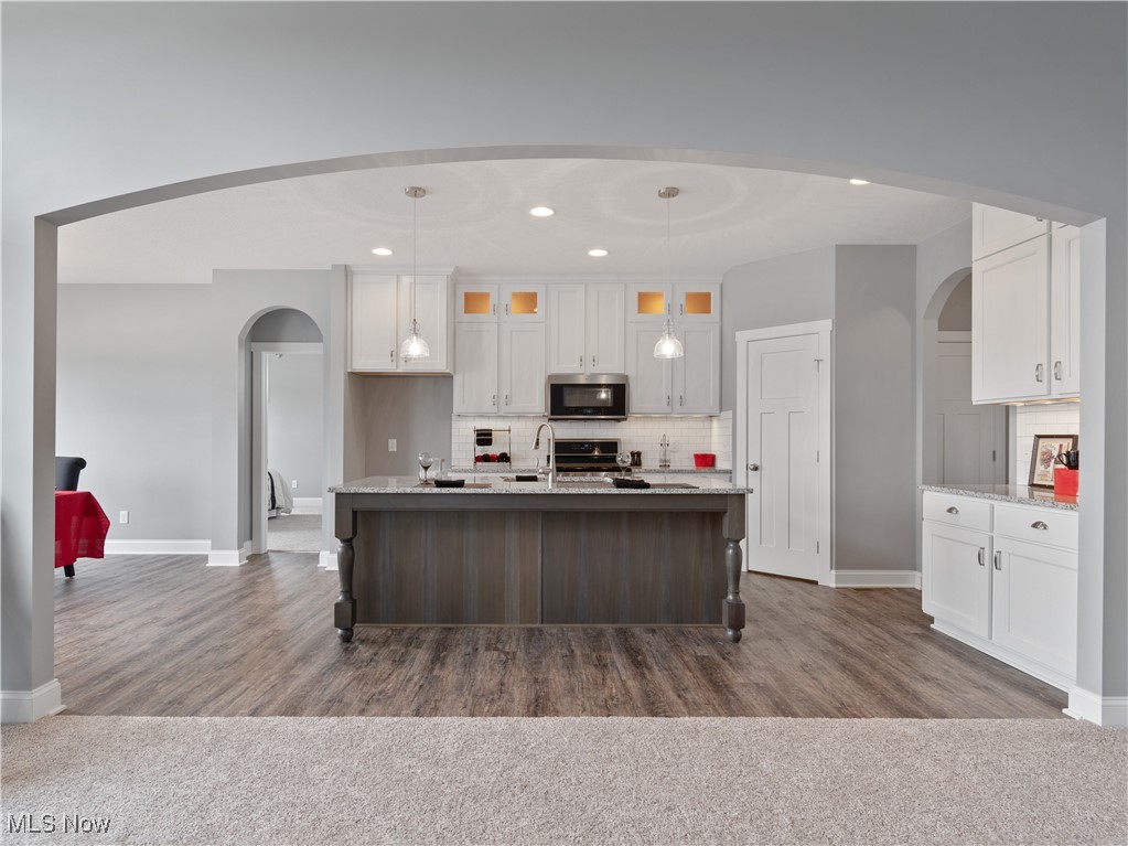 2490 Ledgestone Drive Nw Property Photo 5