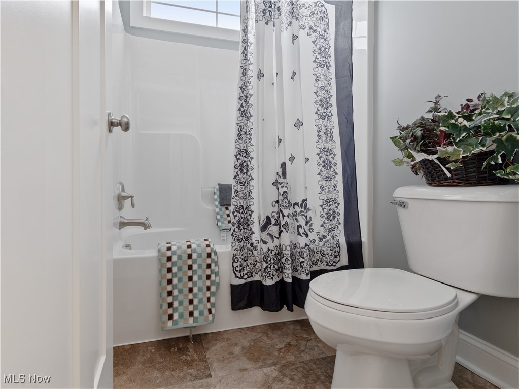 2490 Ledgestone Drive Nw Property Photo 24