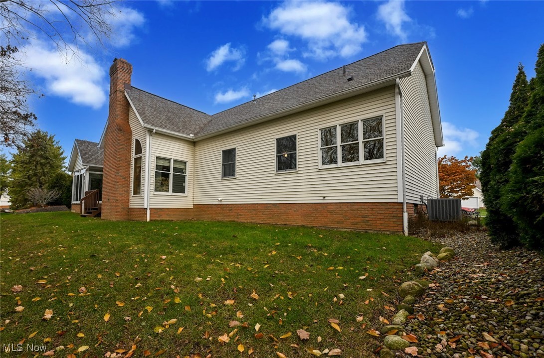 117 Barkwood Drive Property Photo 3