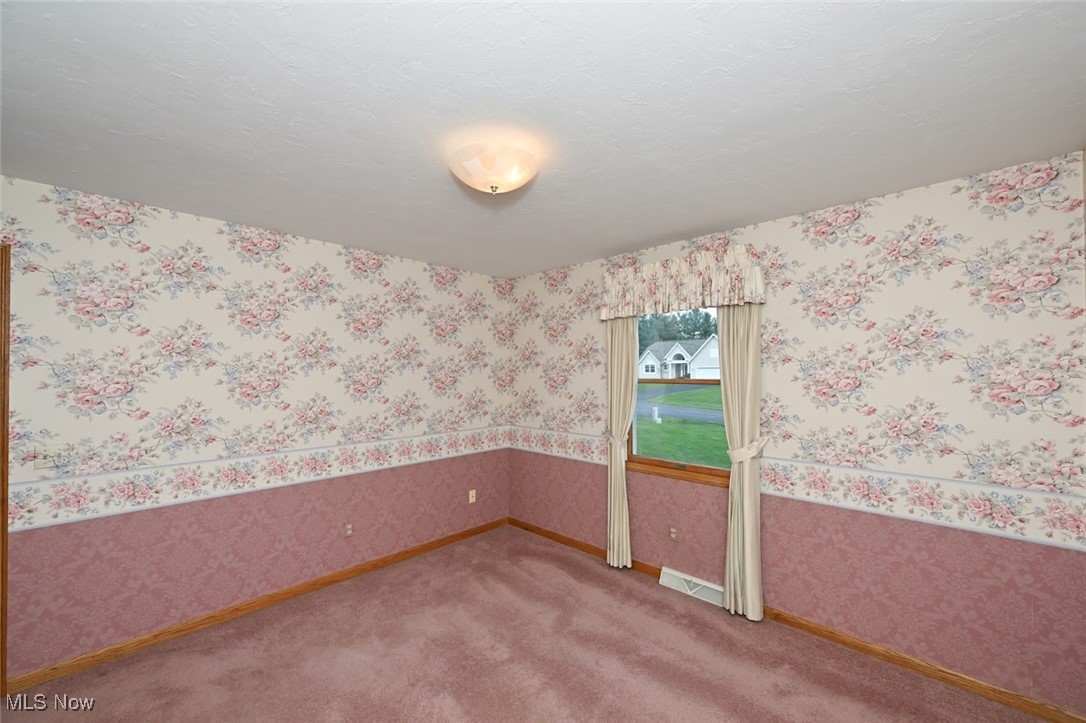 117 Barkwood Drive Property Photo 40