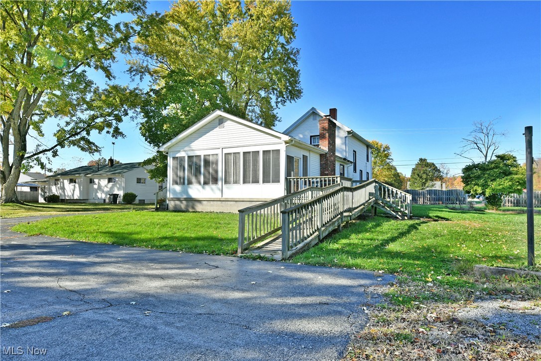 2526 Hoagland Blackstub Road Property Photo 4