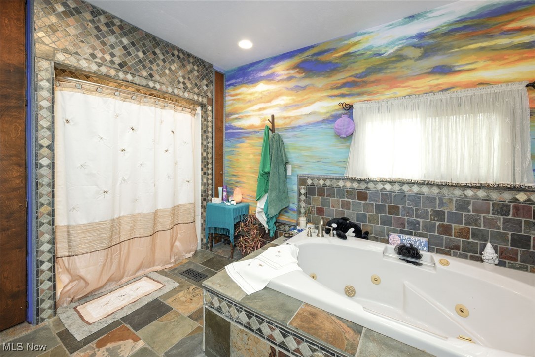 70 Union Street Property Photo 12