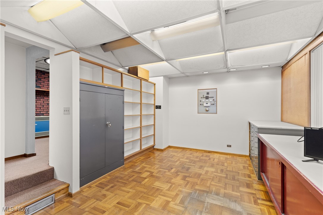 57 14th Street Property Photo 16