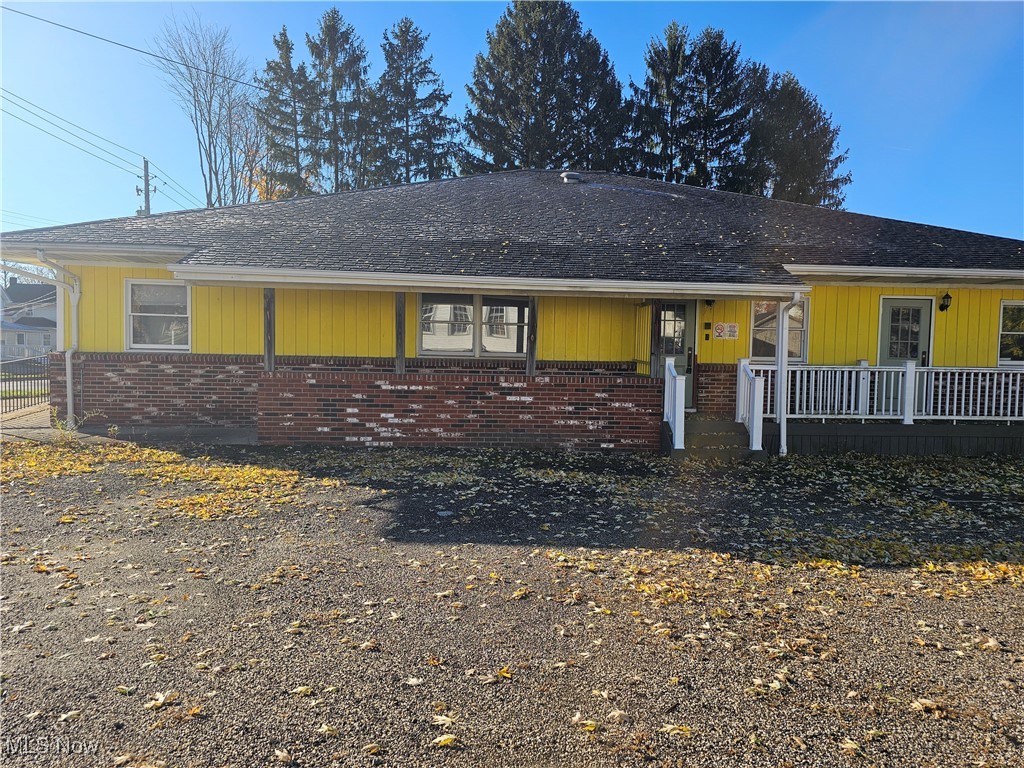 14966 Thompson Avenue Property Photo 2