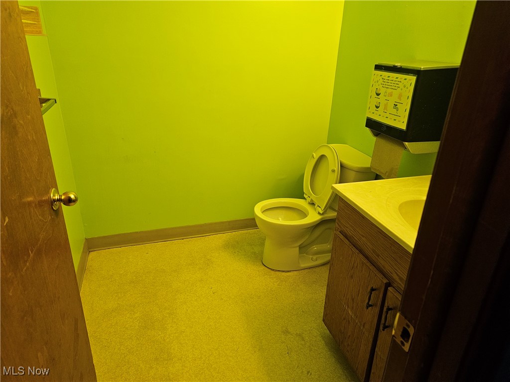 14966 Thompson Avenue Property Photo 10