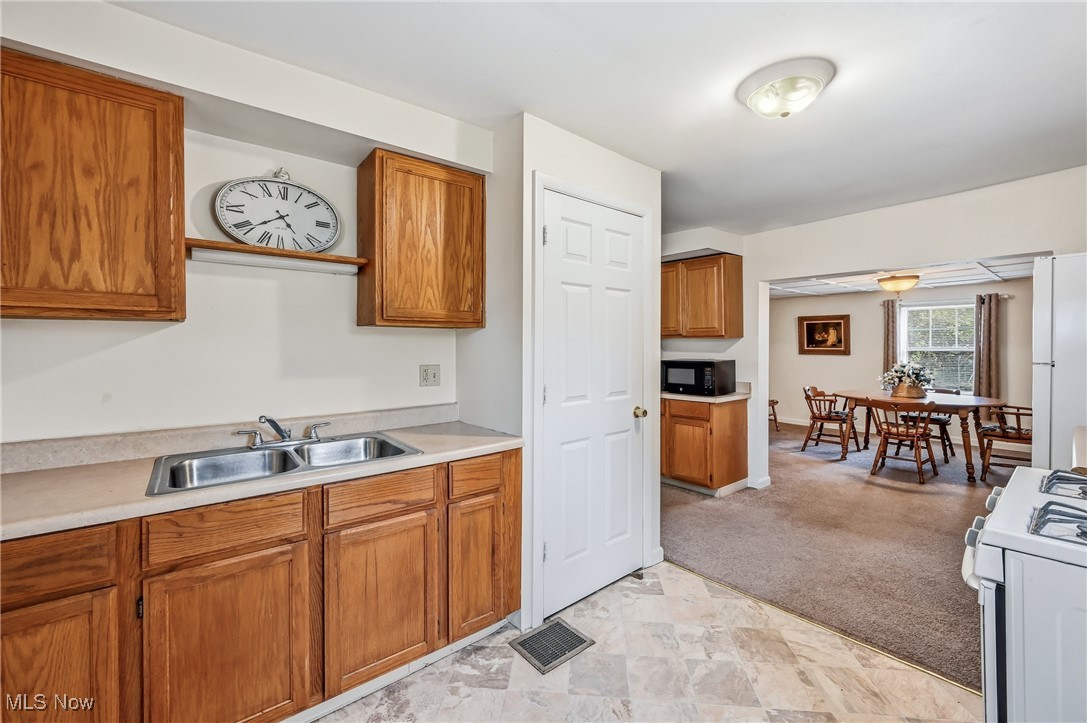 29 S Bentley Property Photo 30