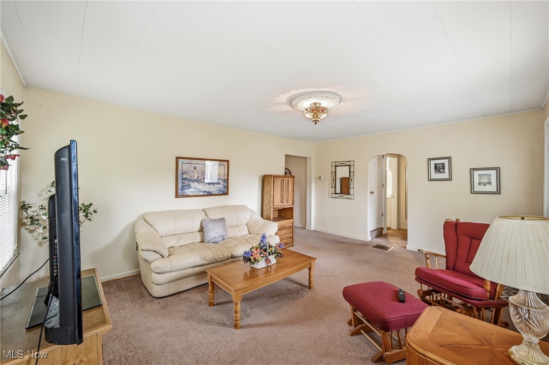 29 S Bentley Property Photo 35